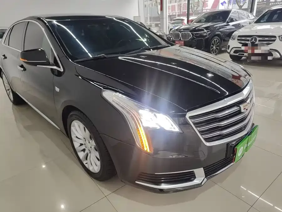 Cadillac XTS