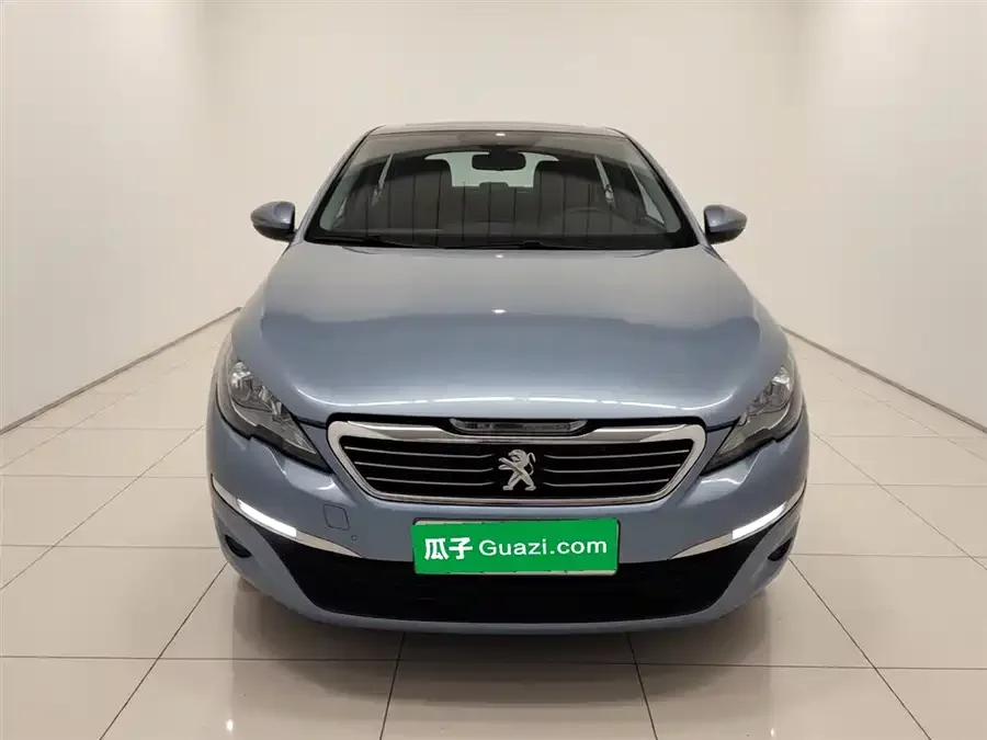 Peugeot 308S