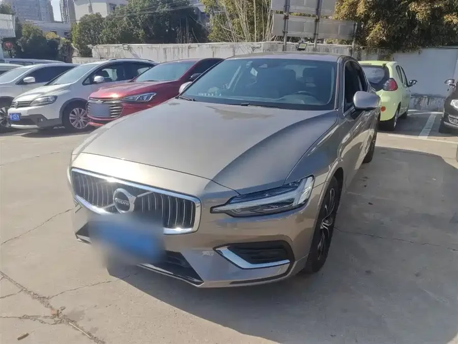 Volvo S60