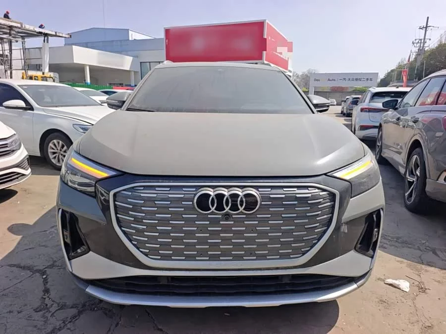 Audi Q4 e-tron