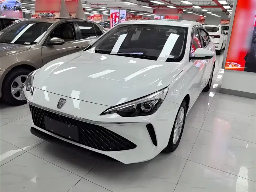 Roewe i5
