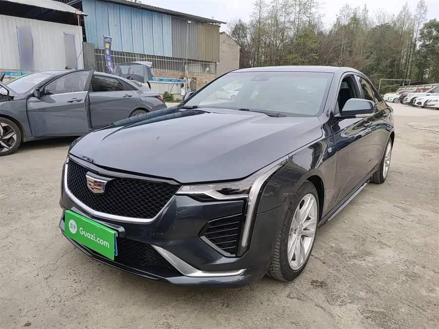 Cadillac CT4