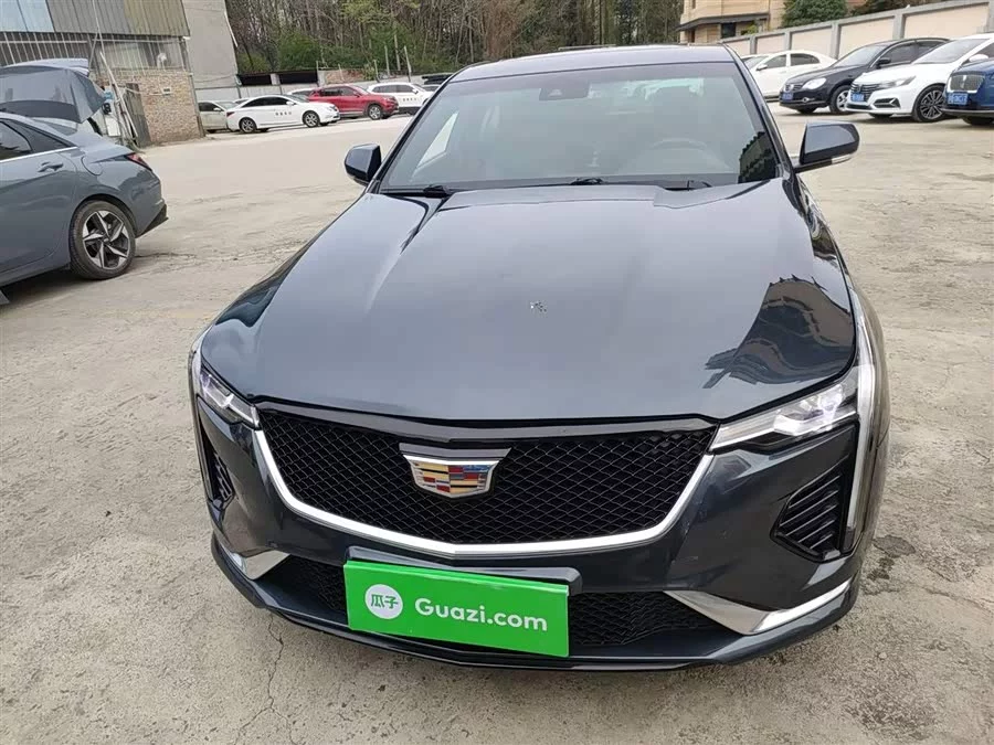 Cadillac CT4