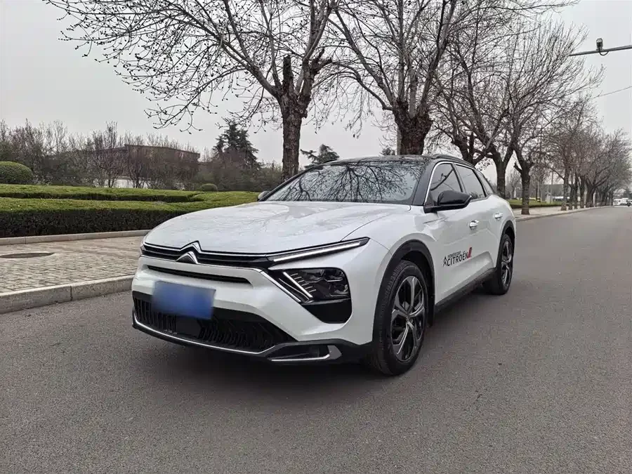 Citroën Versailles C5 X