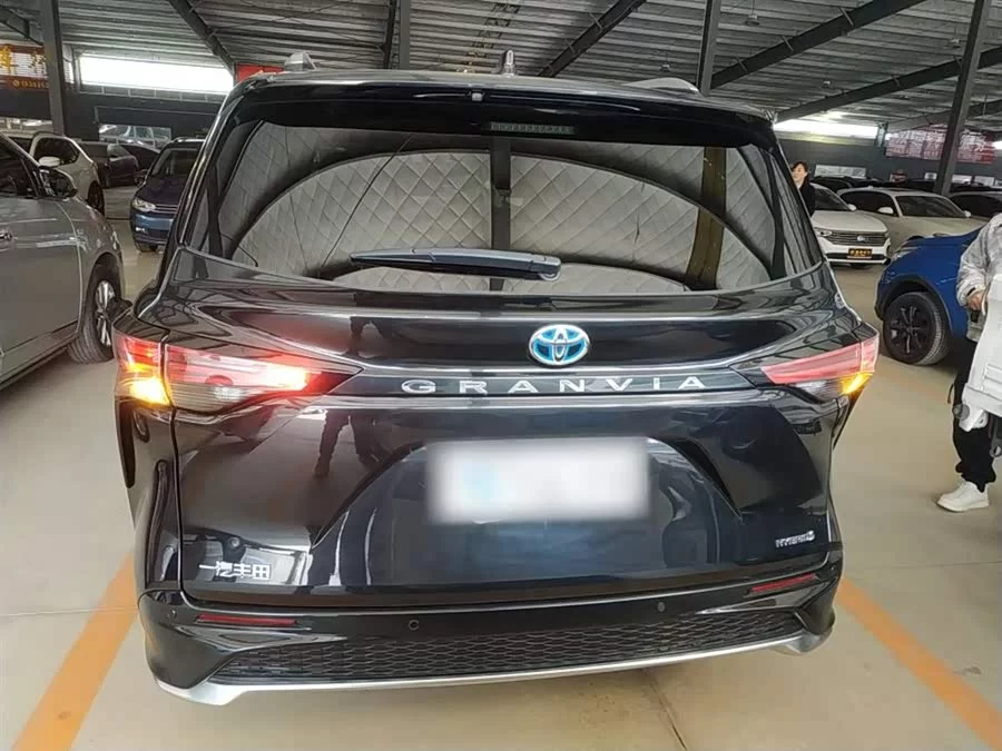 Toyota Granvia