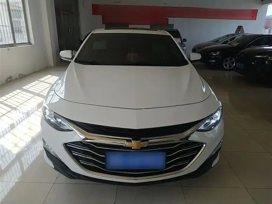 Chevrolet Malibu XL