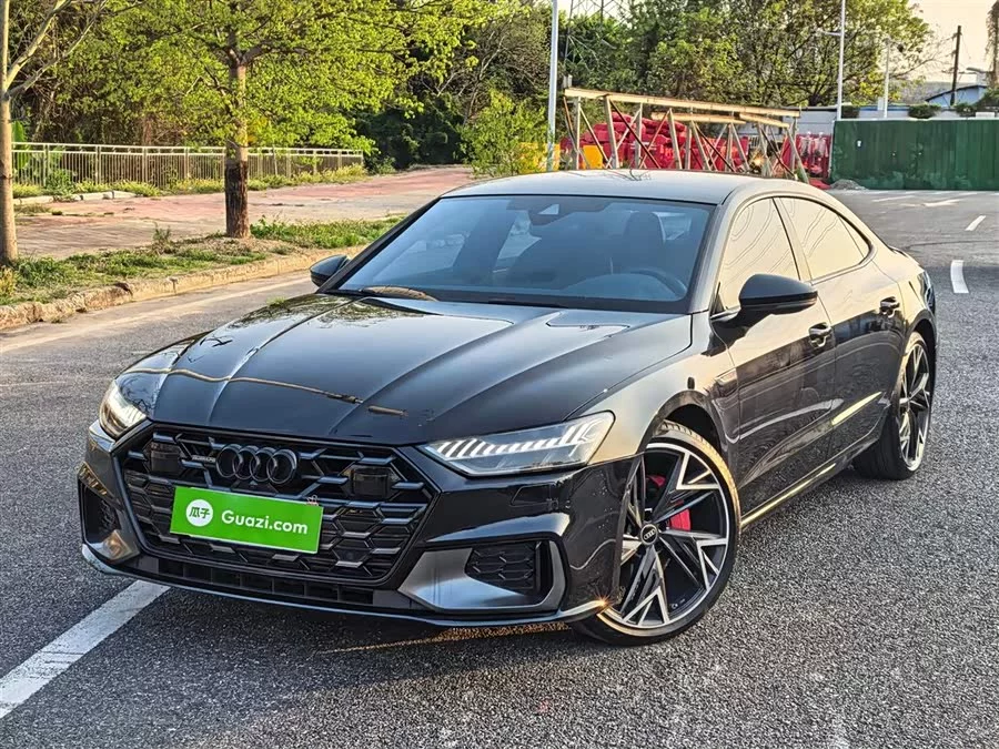 Audi A7L