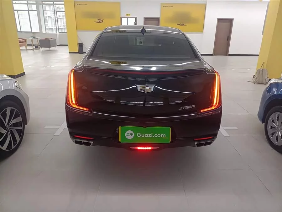 Cadillac XTS