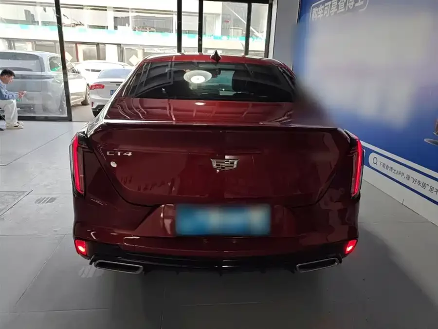 Cadillac CT4