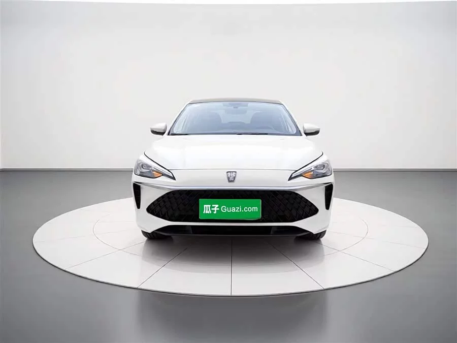 Roewe i5