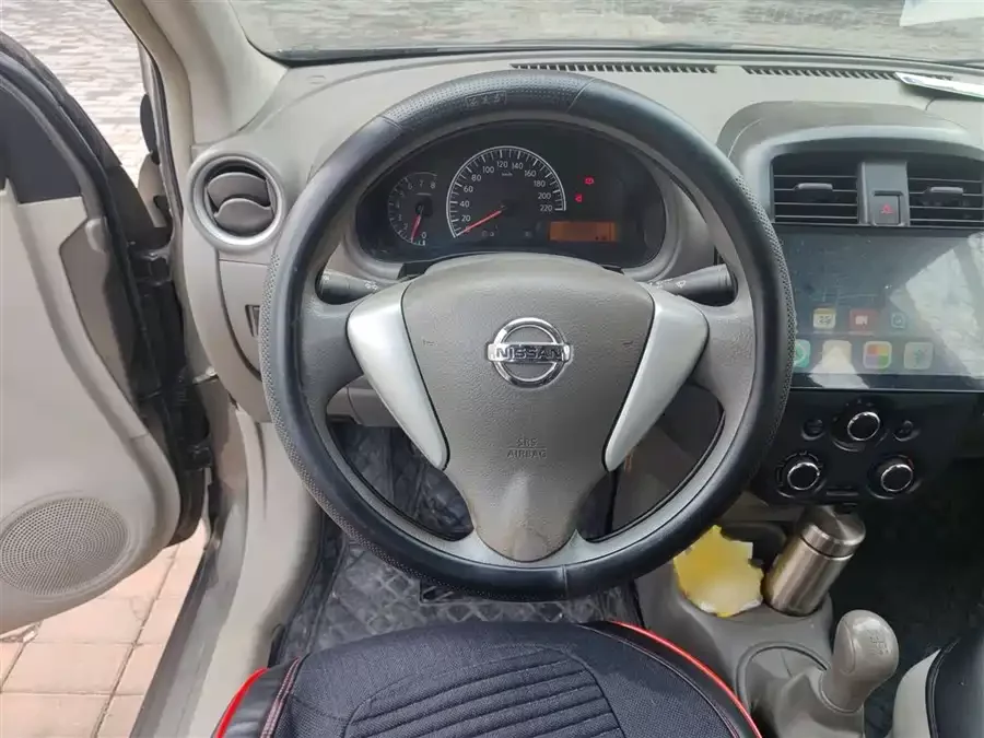 Nissan Sunny