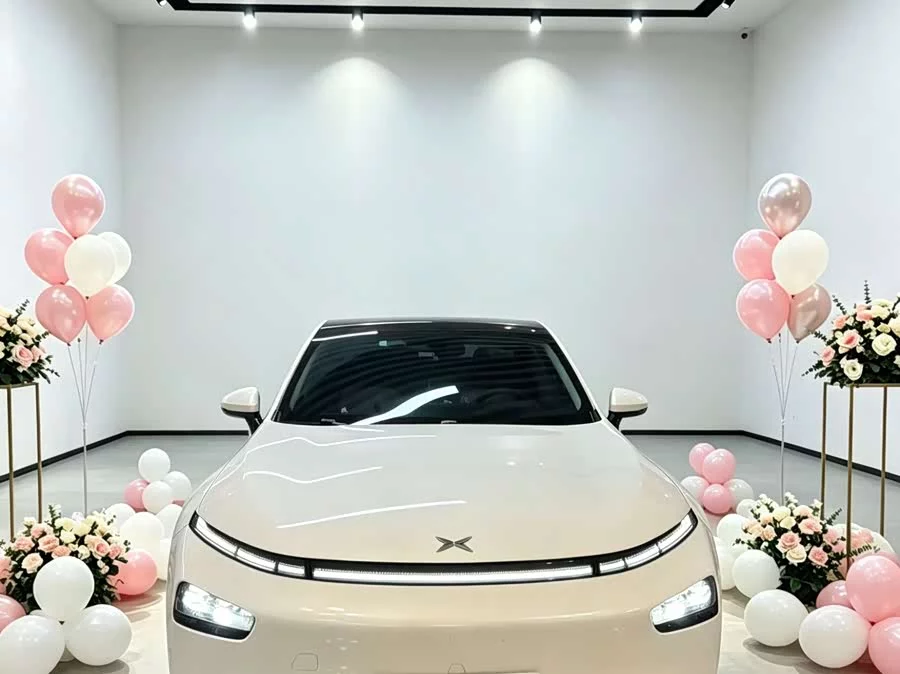 Xpeng P7