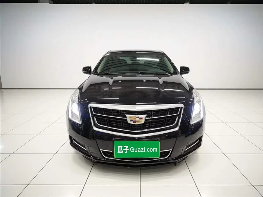Cadillac XTS