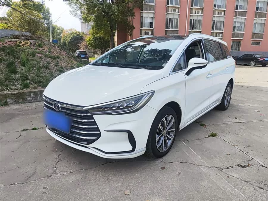 BYD Song MAX