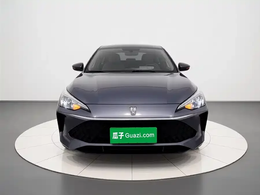 Roewe i5