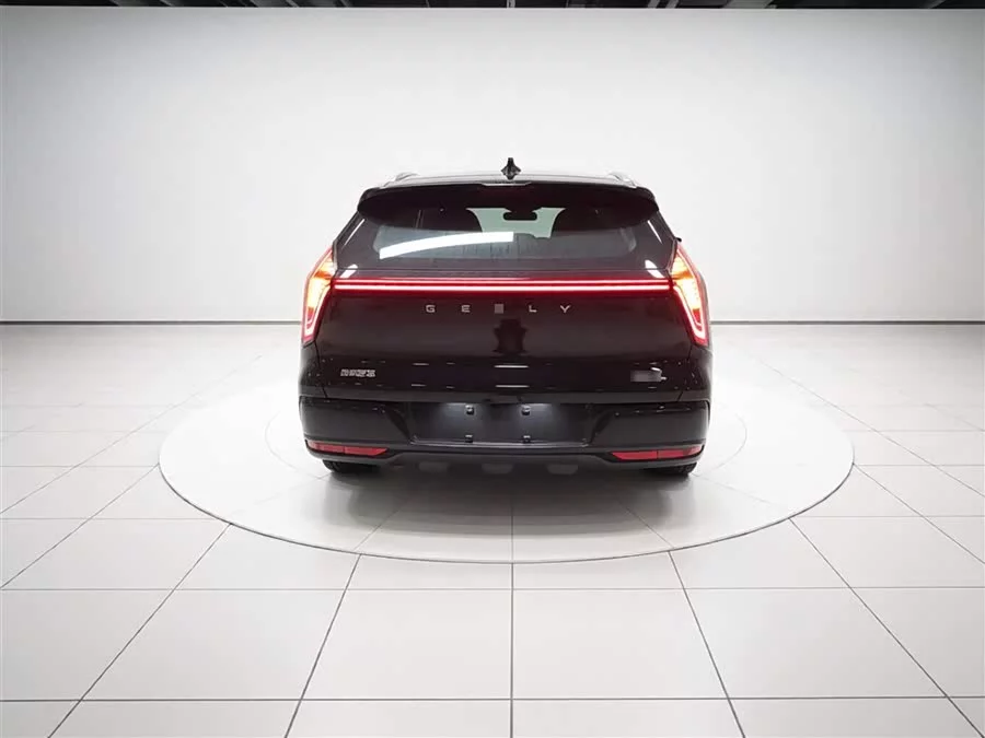 Geely Boyue L