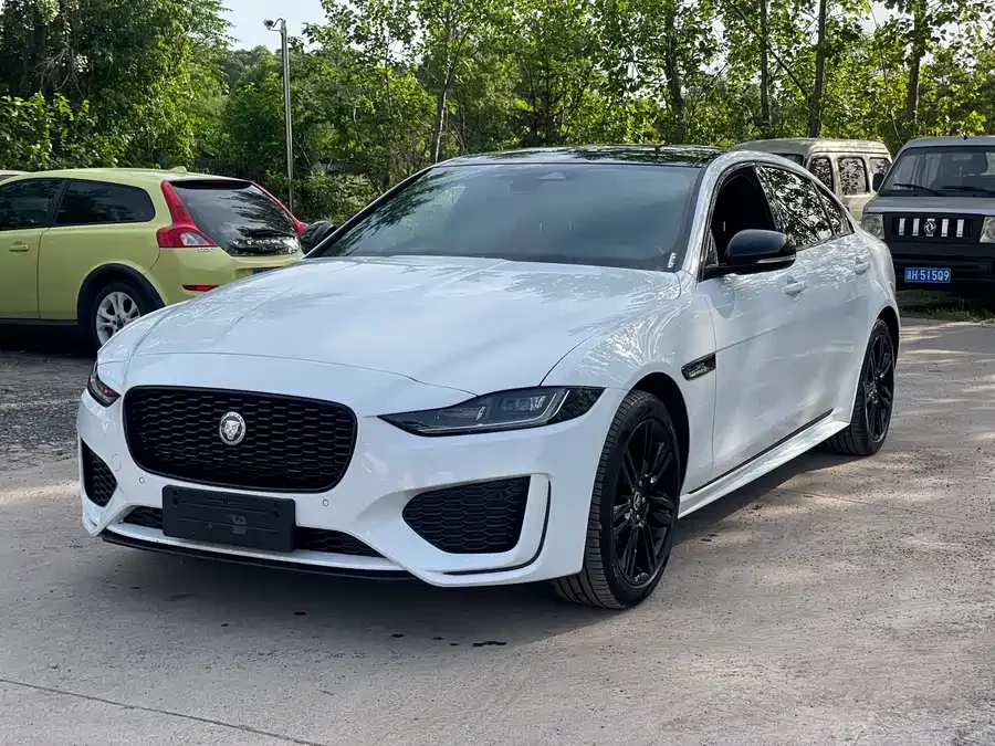 Jaguar XEL