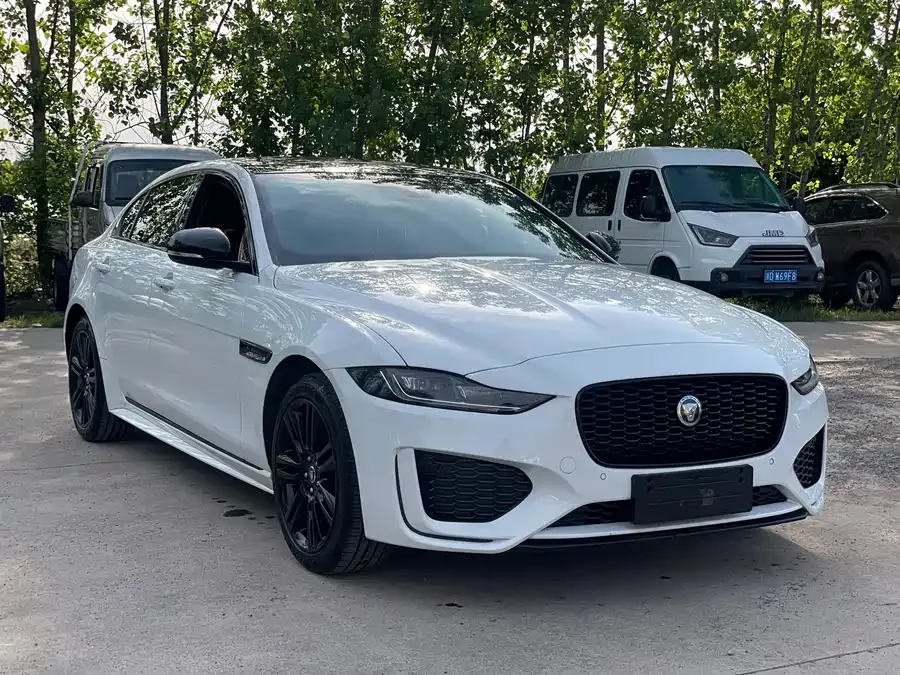 Jaguar XEL
