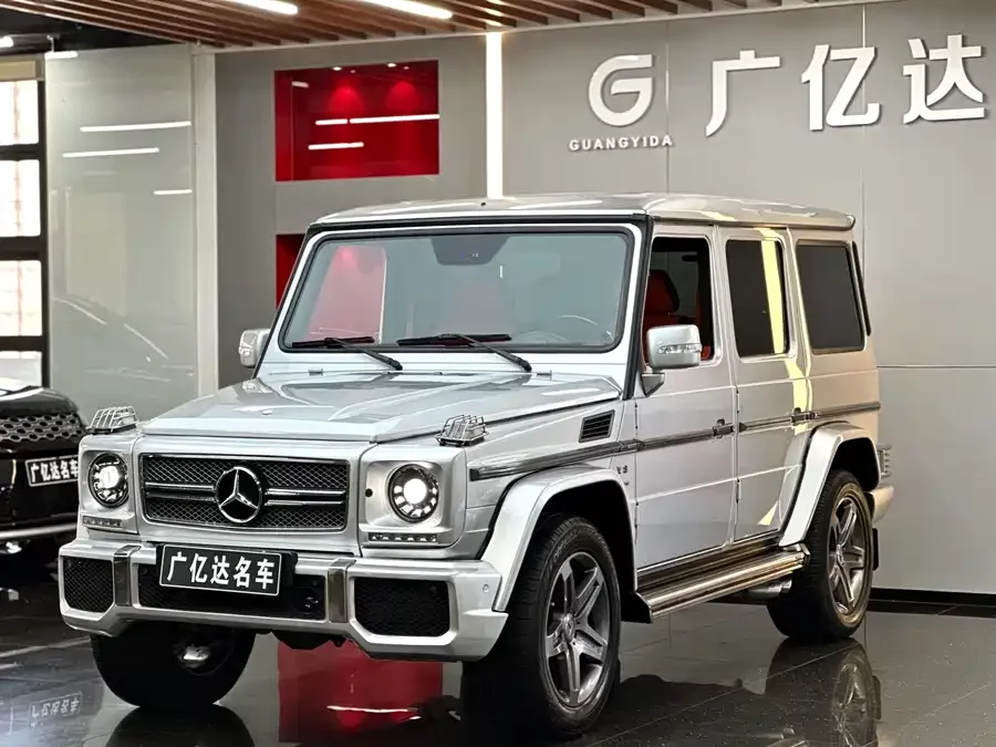 Mercedes Benz G-rated