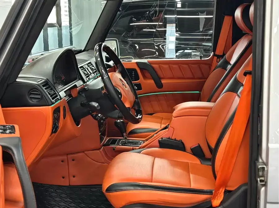 Mercedes Benz G-rated