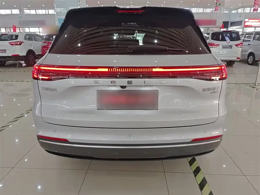 Geely Galaxy Starship 7