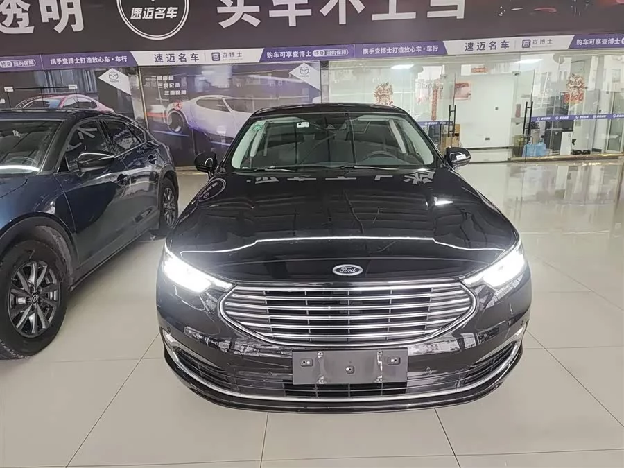 Ford Taurus