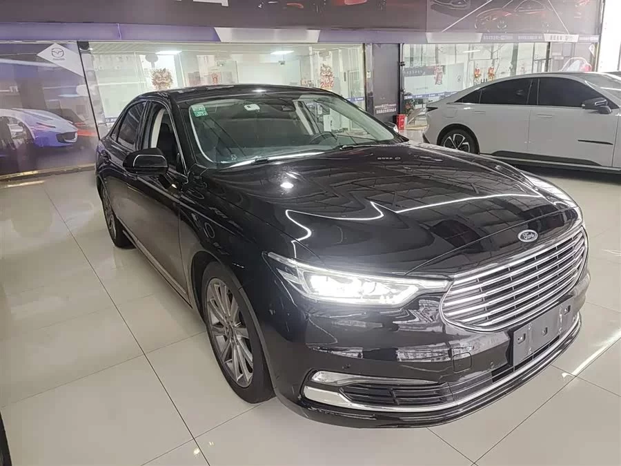 Ford Taurus