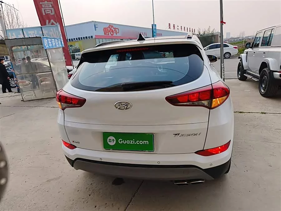Hyundai Tucson
