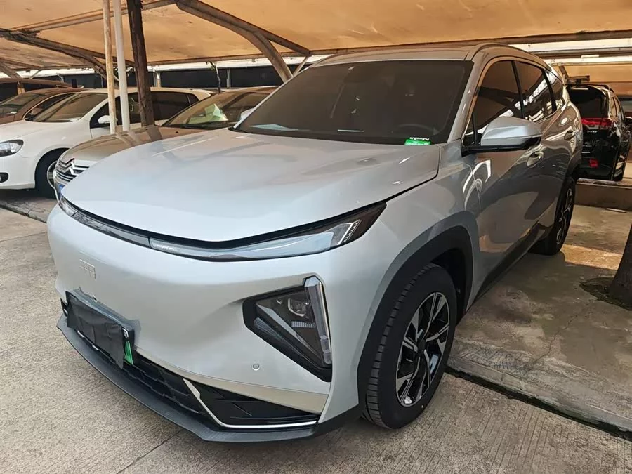 Geely Galaxy L7