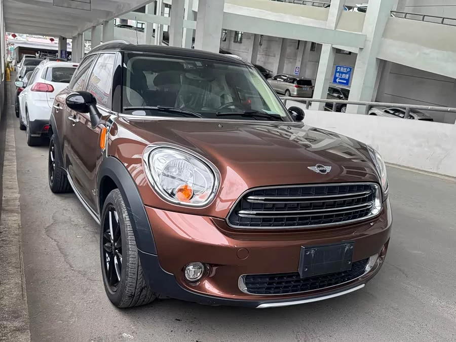 MINI COUNTRYMAN