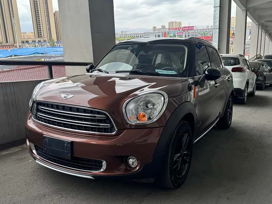 MINI COUNTRYMAN