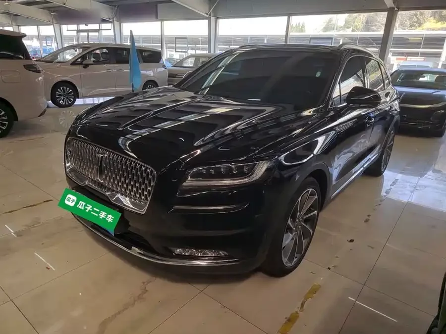 Lincoln Navigator
