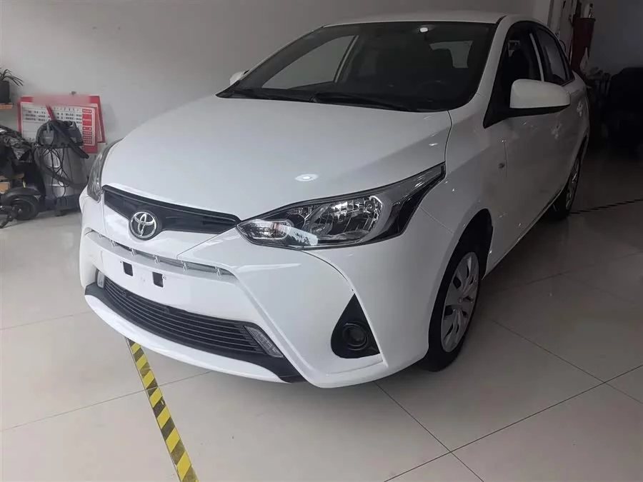 Toyota YARiS L Enjoy