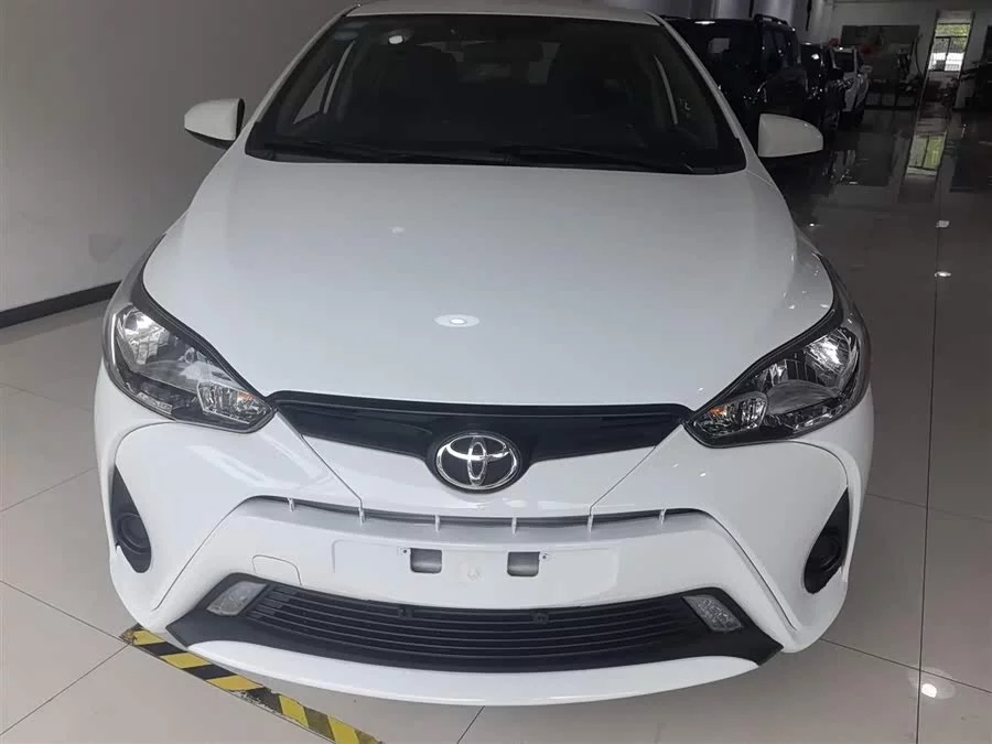 Toyota YARiS L Enjoy