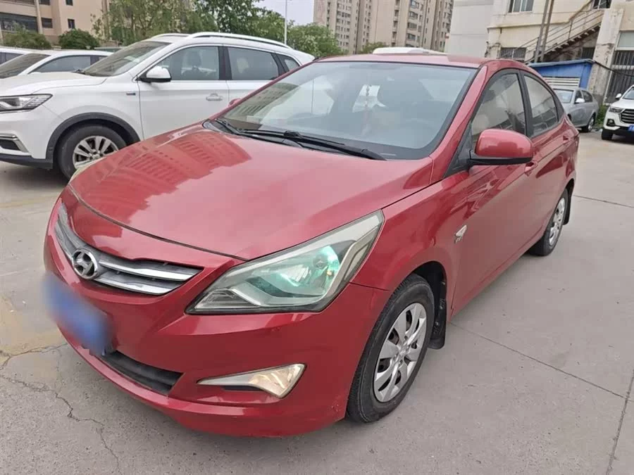 Hyundai Rena