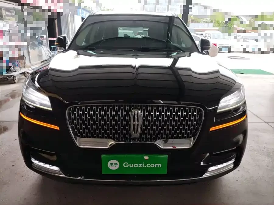 Lincoln Aviator
