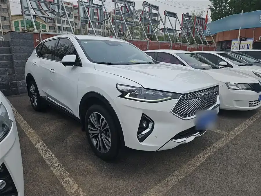 Haval F7