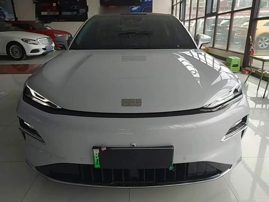 Geely Galaxy Star 8