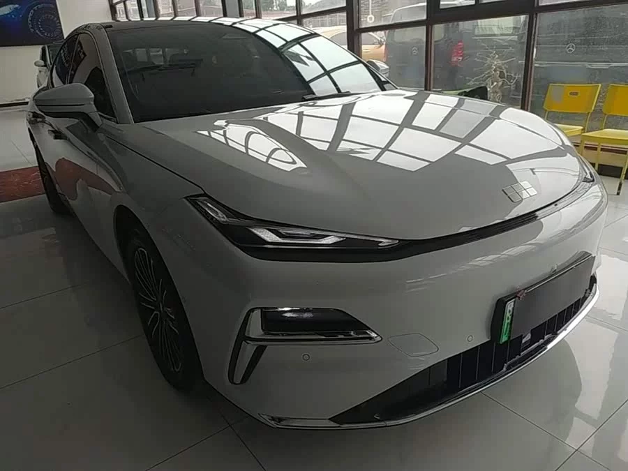 Geely Galaxy Star 8