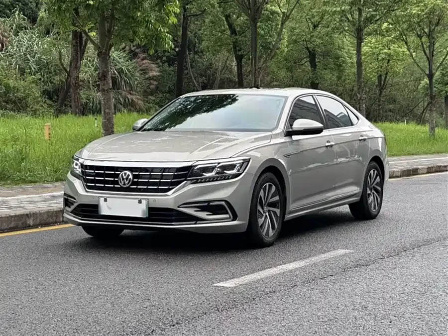 Volkswagen Passat plug-in hybrid