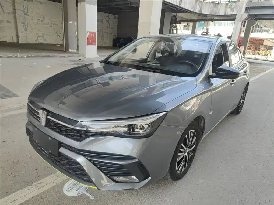 Roewe i5