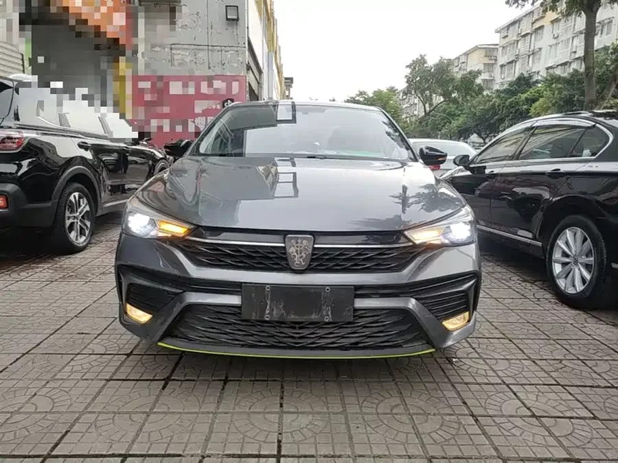 Roewe i5