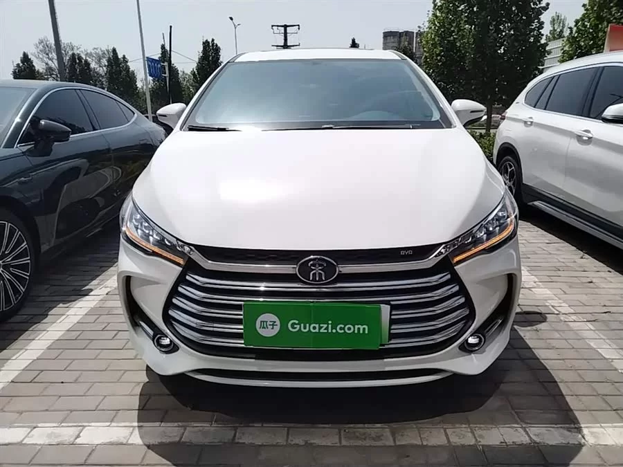 BYD Song MAX New Energy