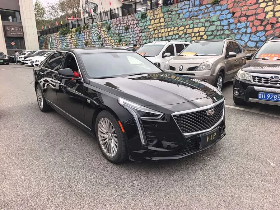 Cadillac CT6