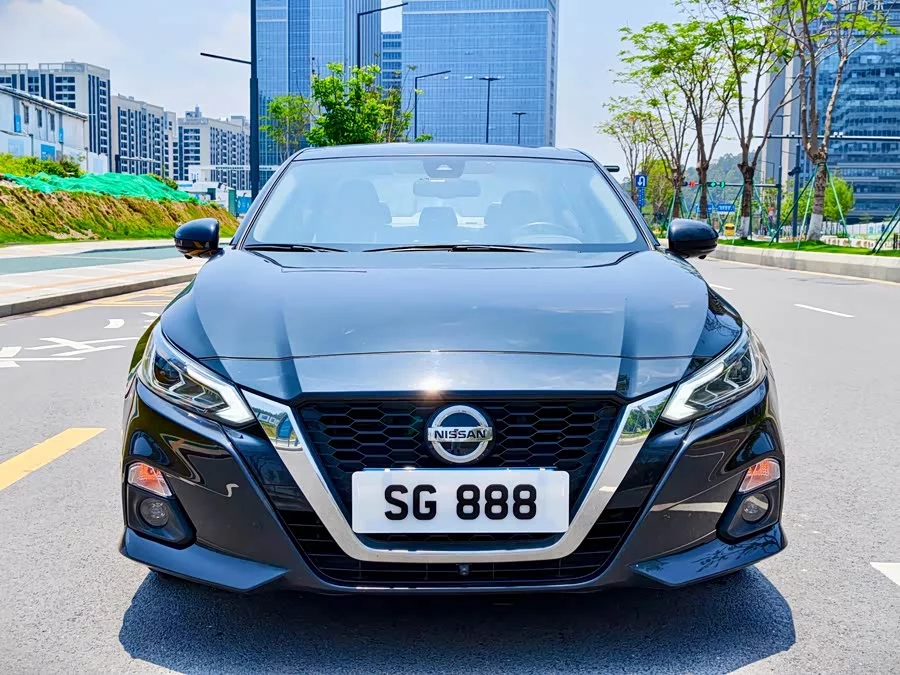 Nissan Teana