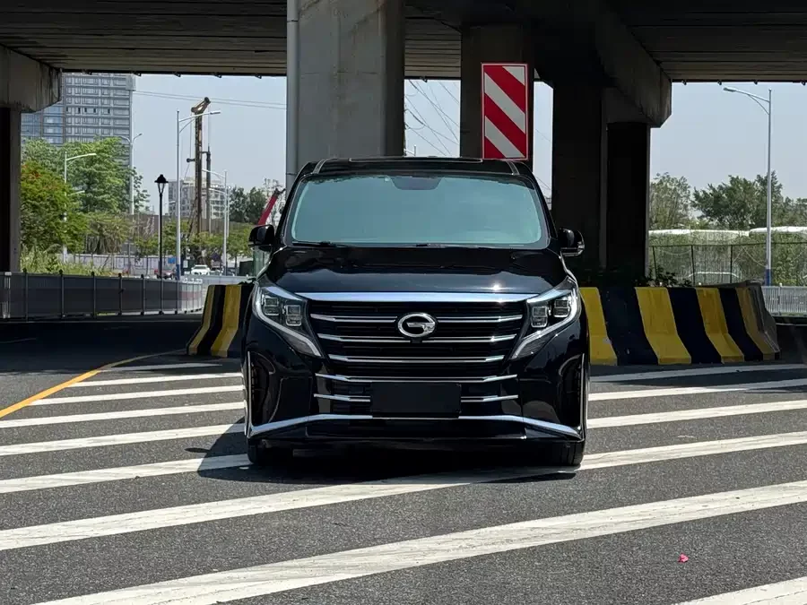 GAC Trumpchi M8