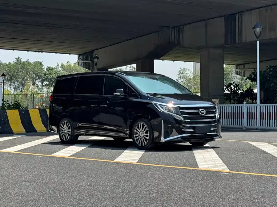 GAC Trumpchi M8