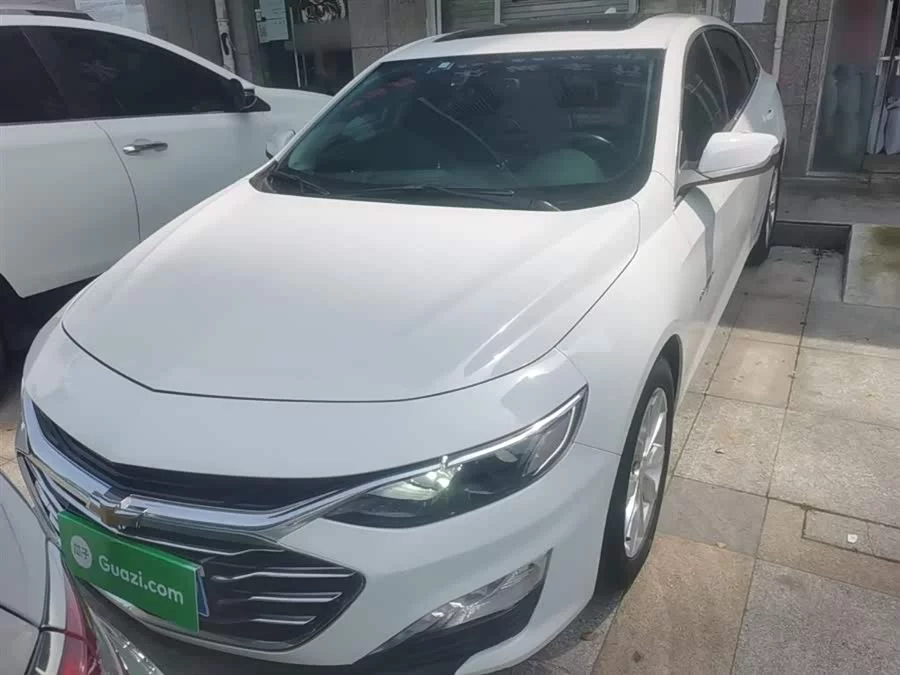 Chevrolet Malibu XL