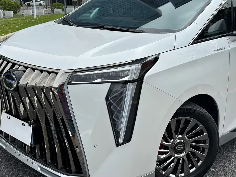 GAC Trumpchi M8