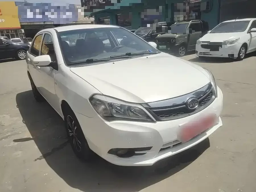 BYD F3